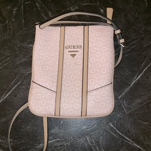 Guess crossbody